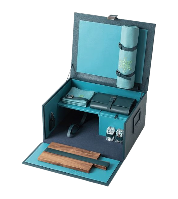 En Plein Air Giorgetti Picnic Trunk